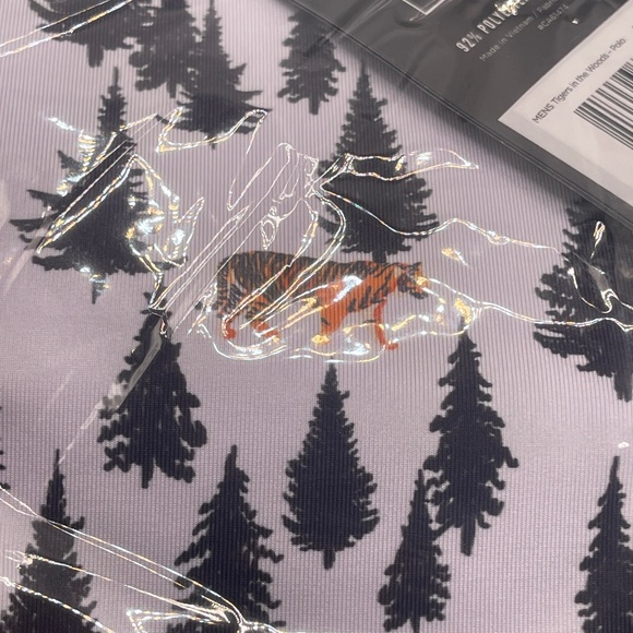 Mens tiger in the woods polo by Waggle NWT - Picture 6 of 6